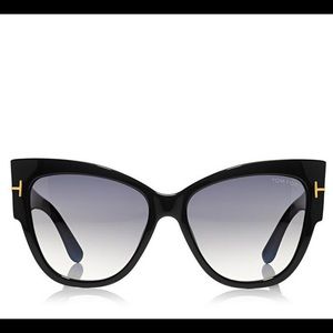 Tom Ford Cat Eye Sunglasses
